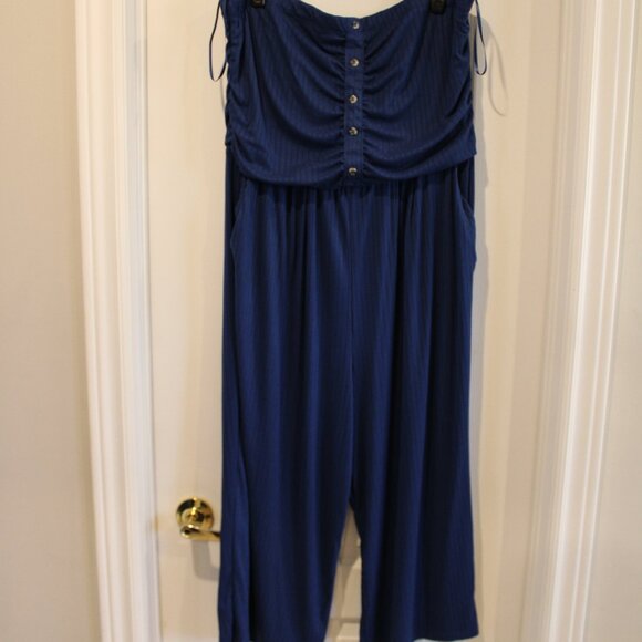 Elegant Blue Strapless Jumpsuit XL - Picture 2 of 5